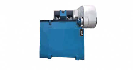 中頻爐，中頻電爐使用時要注意的幾點：（洛陽萬峰工業(yè)爐）